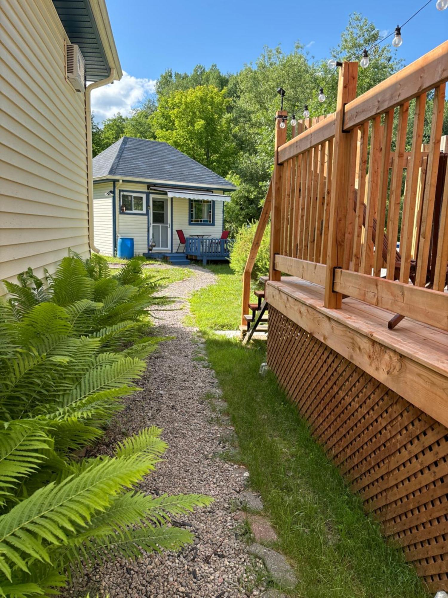 Domaine De La Baie, Les Bed & Breakfast 4*