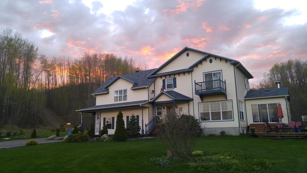 Bed & Breakfast Domaine De La Baie, Les Shawinigan