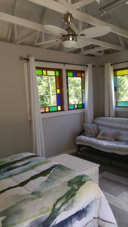 Bed & Breakfast Domaine De La Baie, Les 4*